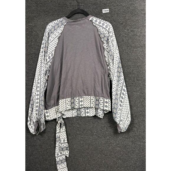 Umgee Charcoal Surplice Printed Tie Waist Shirt Blouse Womens Size 1XL *READ - Picture 2 of 9